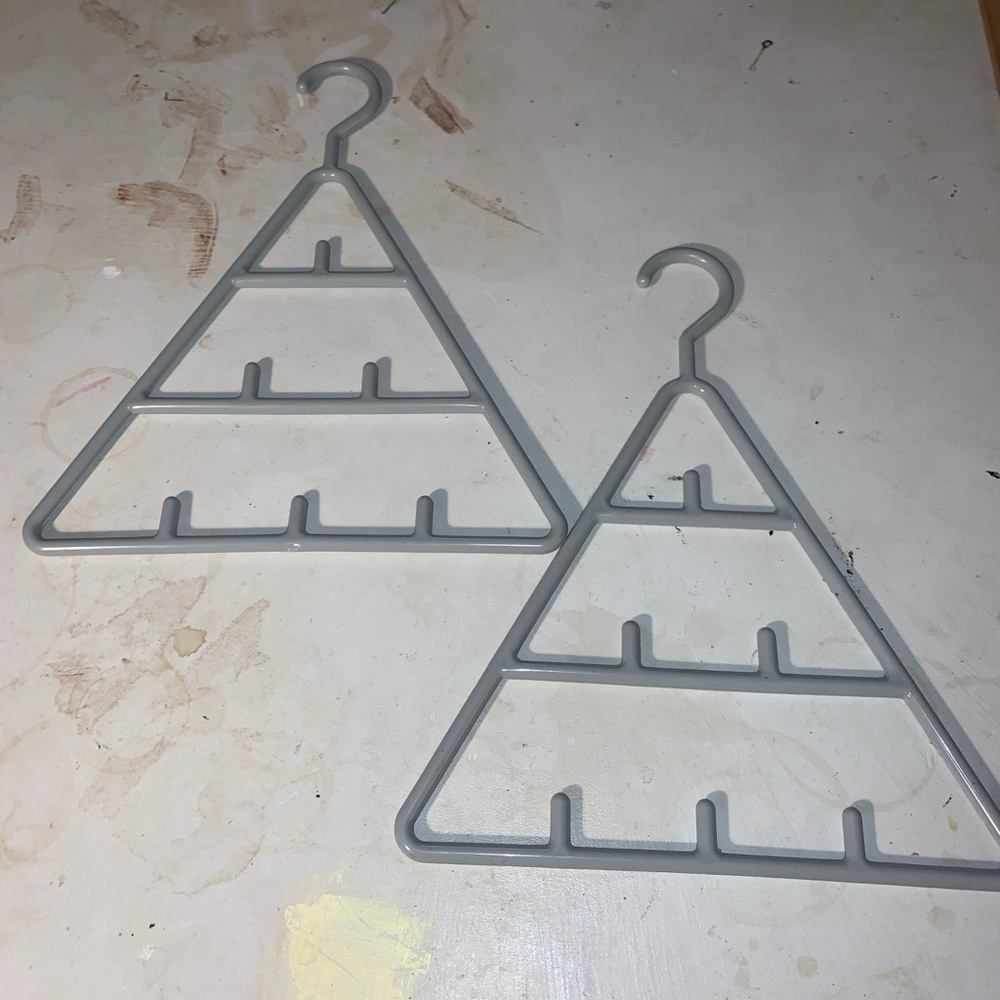 Unbranded Gray Triangle Closet Accessories Hangers One Size